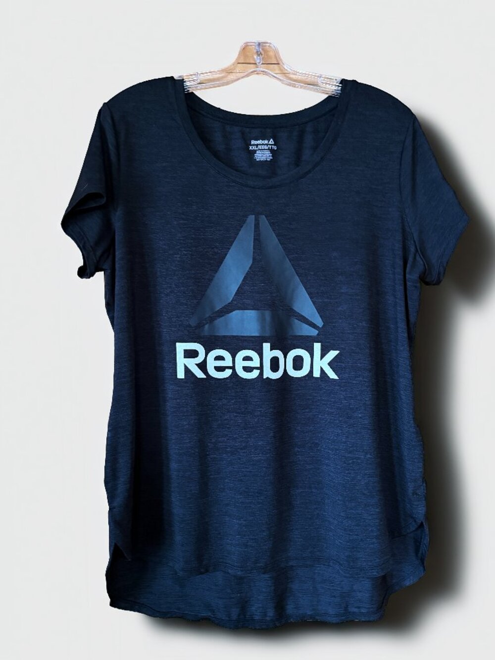 Reebok Women's Black Graphic Short Sleeve T-Shirt Size XXL